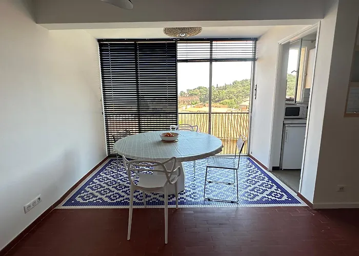 T2 Climatise Proche Mer, 4 Pers, Calme - Fr-1-309-394 Apartment Collioure